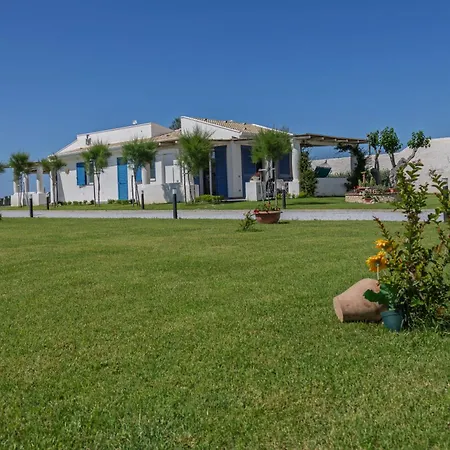 Daire Eolia Sicily Beachfront Messina