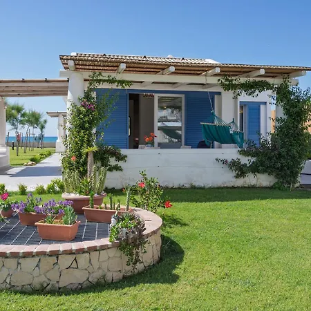 Daire Eolia Sicily Beachfront Messina
