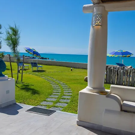 Daire Eolia Sicily Beachfront *