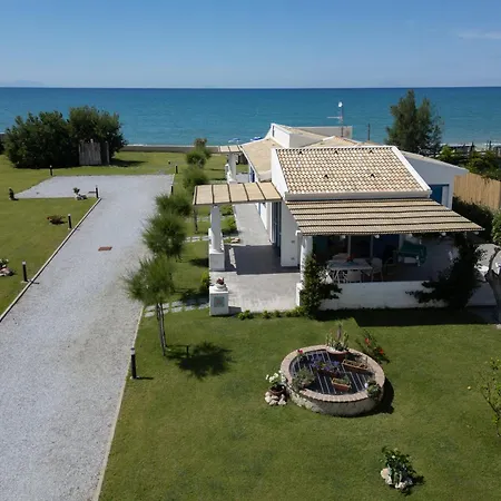 Eolia Sicily Beachfront Daire *